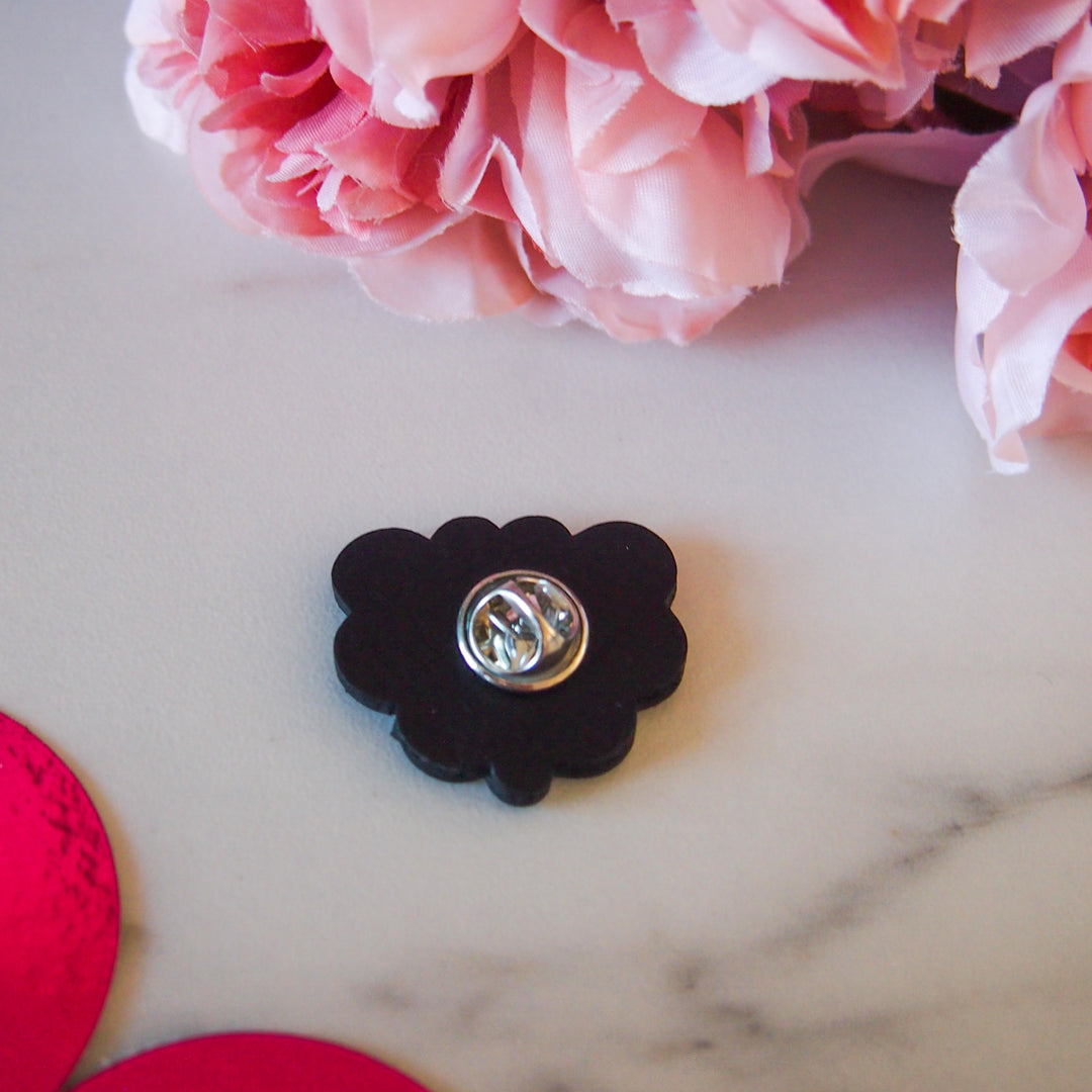Pin's en cuir Coeur sacré