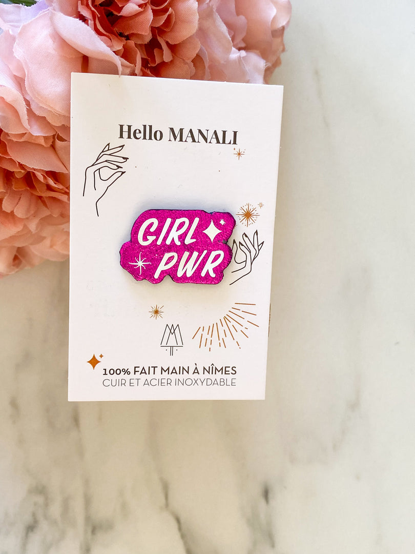 Pin's en cuir Girlpower