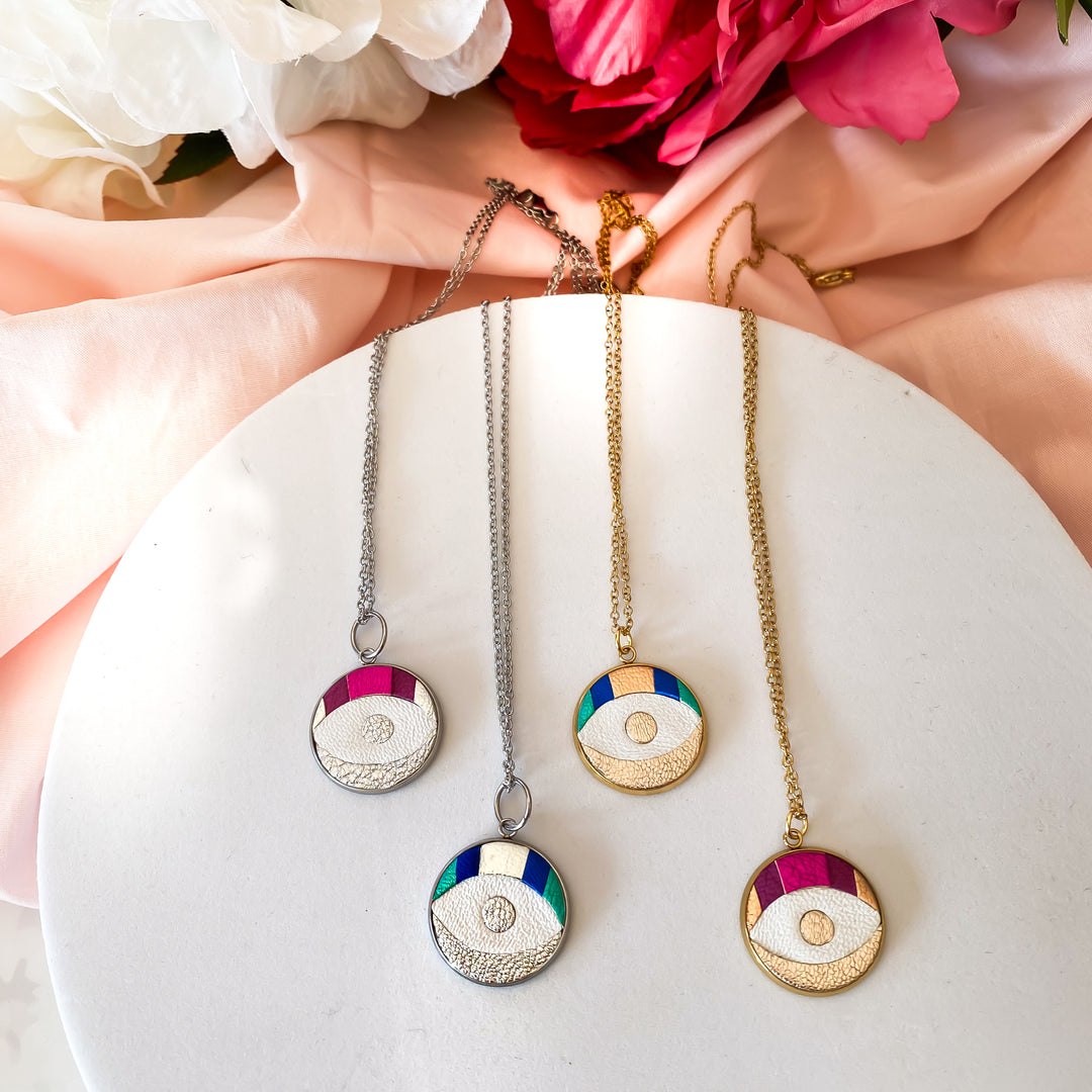 Collier en cuir Oeil Magique rose
