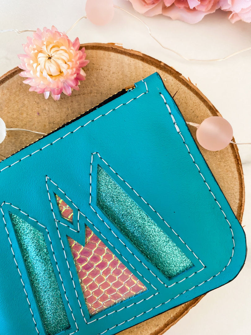 Pochette en cuir turquoise