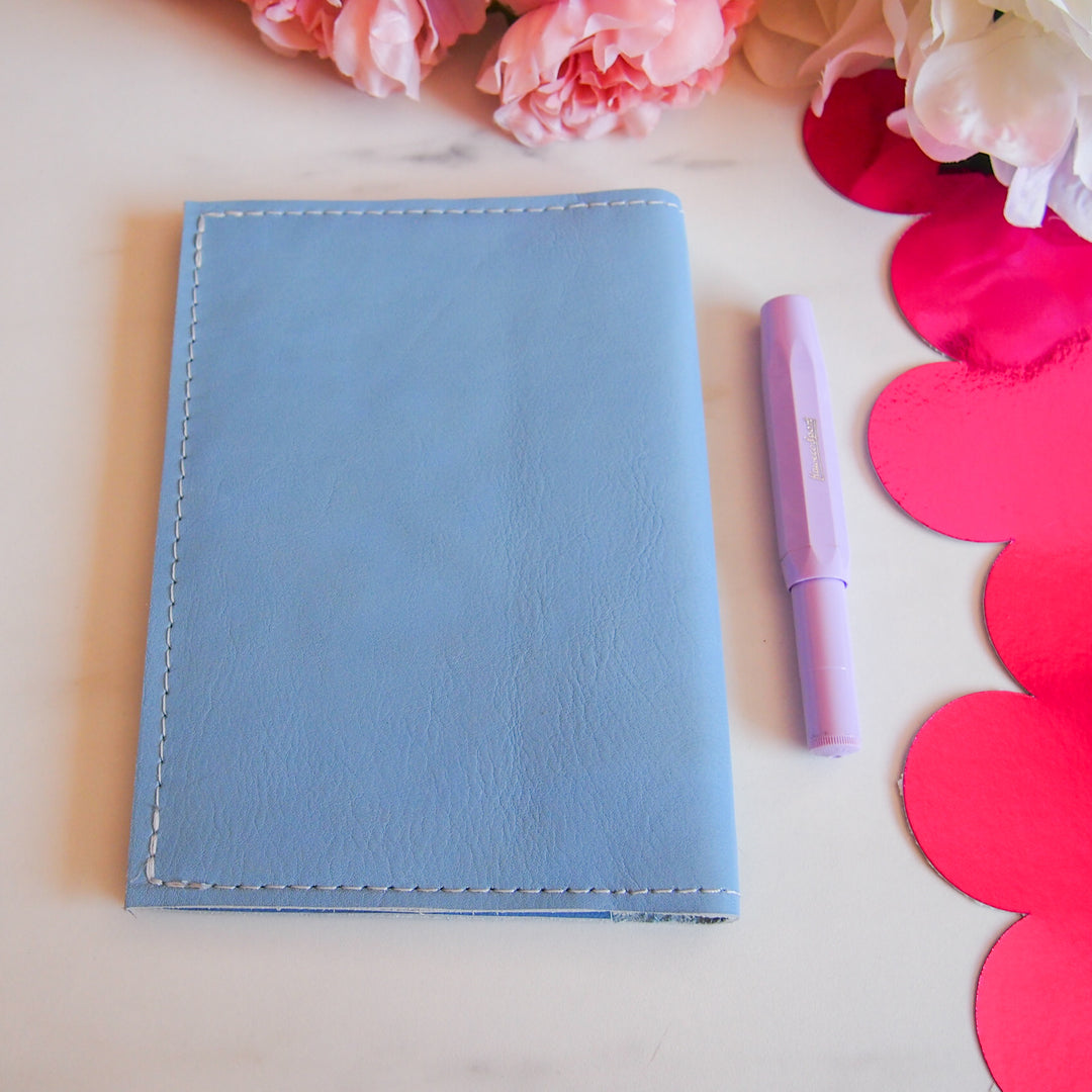 Protège carnet en cuir