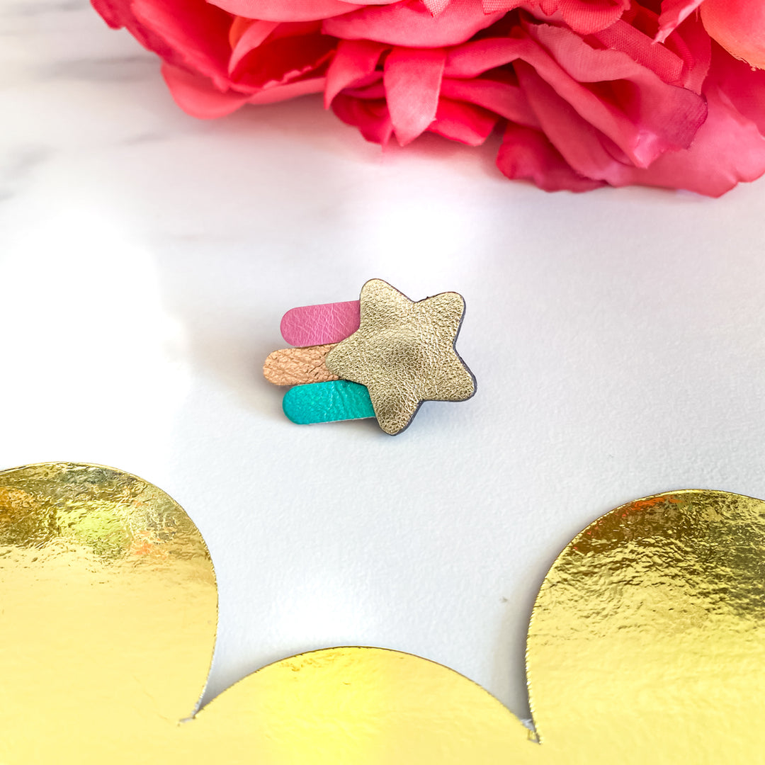pins en cuir étoile filante, doré, bleu, rose porte bonheur :)