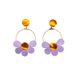 Charger l’image dans la galerie Boucles d’oreilles en cuir fait main en forme marguerite fleurs, violet, orange, artisanat français.
