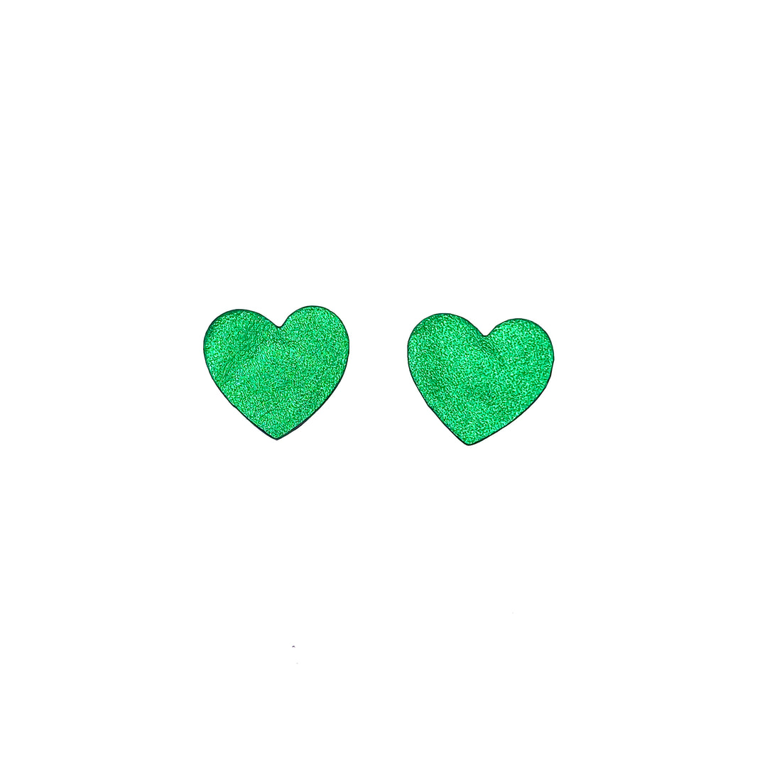 Boucles d’oreilles en cuir fait main en forme de coeur, vert, artisanat français.