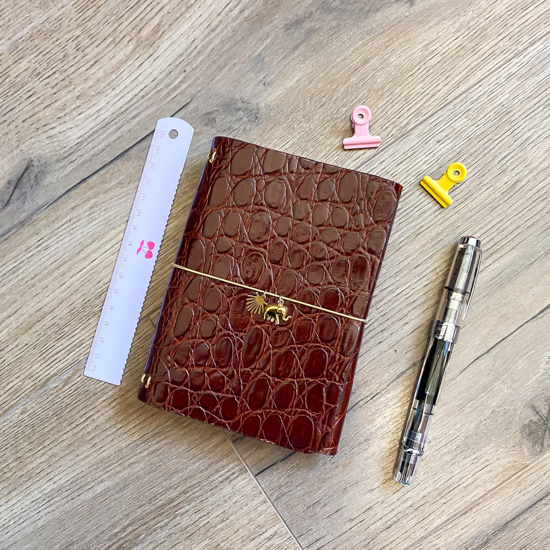 Carnet en cuir rechargeable • croco marron