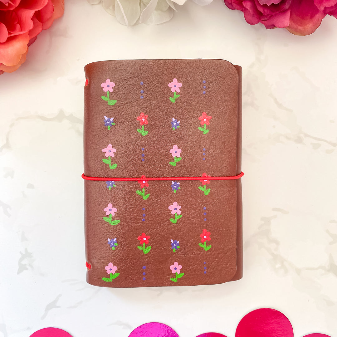 Carnet en cuir rechargeable • marron fleuri