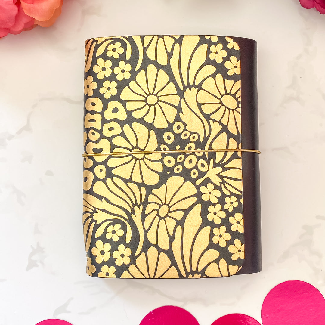 Carnet en cuir rechargeable • noir motif fleur doré