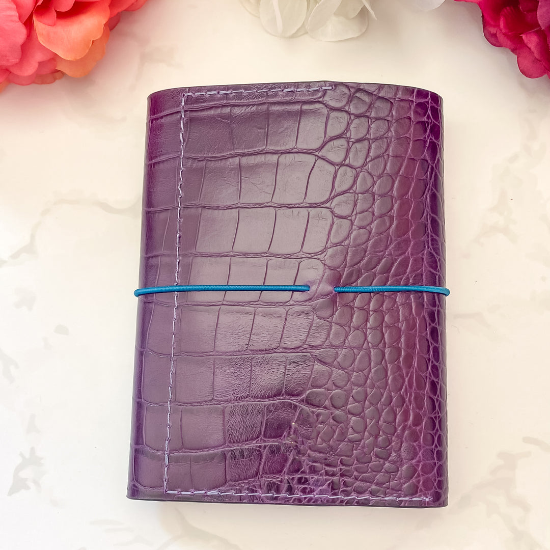 Carnet en cuir rechargeable • croco violet