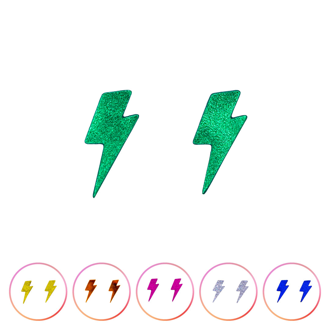 Boucles d’oreilles éclair en cuir véritable, finition vert émeraude métallisé. Légères, faites main et pleines de caractère pour un look audacieux et lumineux. ✨